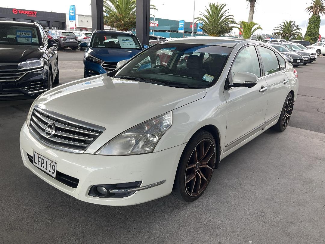 Photo '3' of Nissan Teana