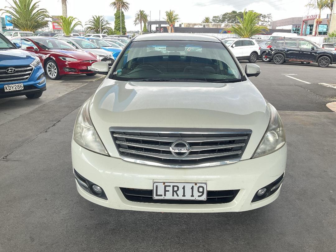 Photo '2' of Nissan Teana