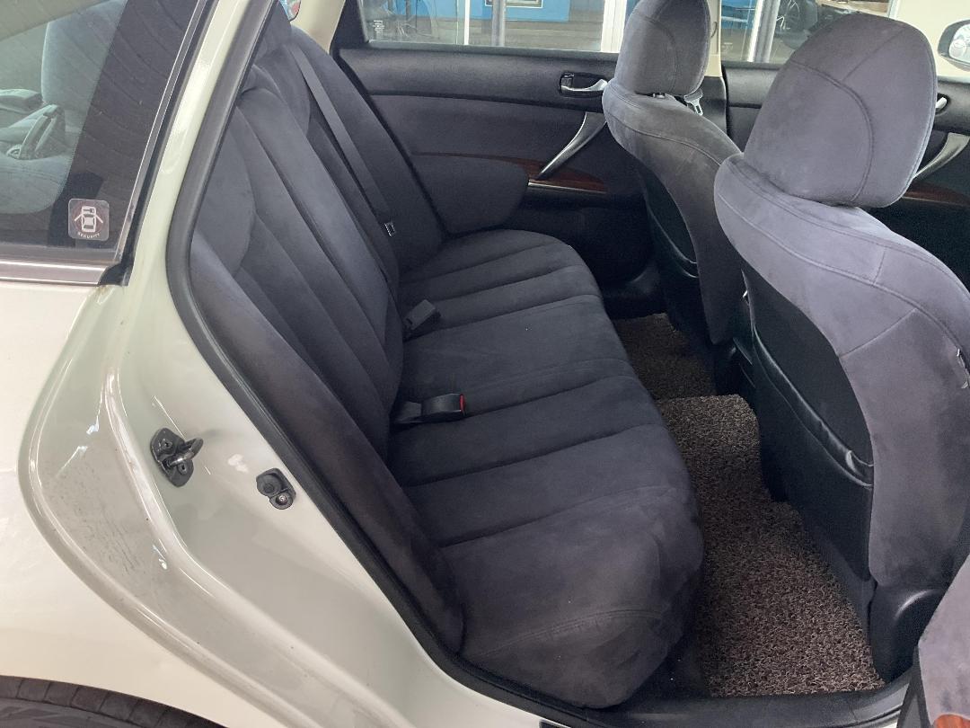 Photo '16' of Nissan Teana