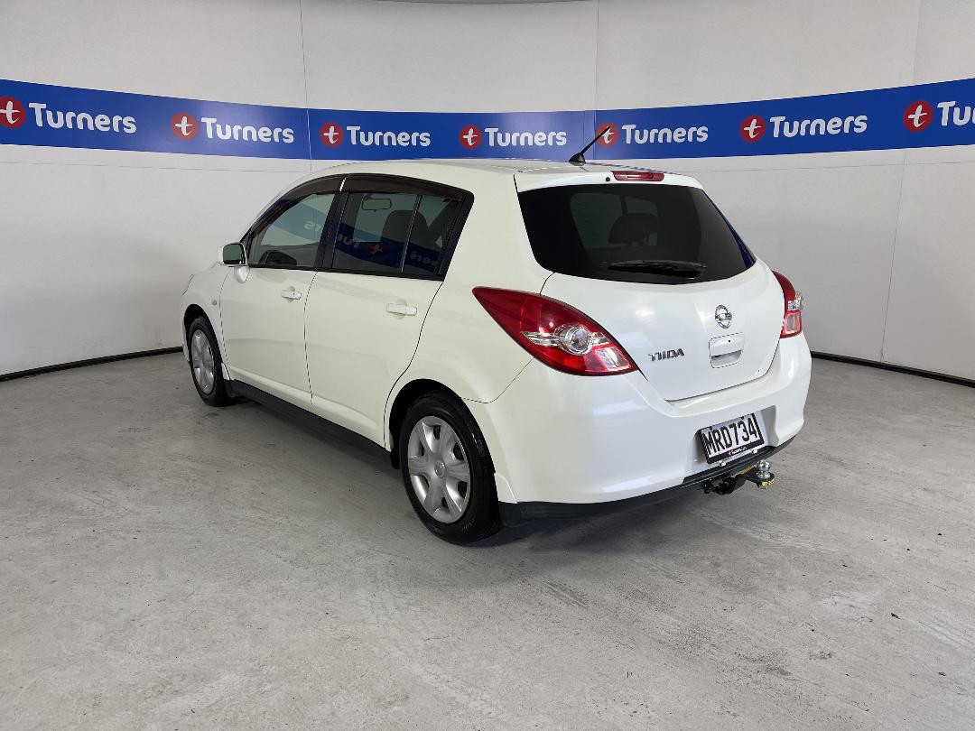 Photo '5' of Nissan Tiida Photo '5' of Nissan Tiida