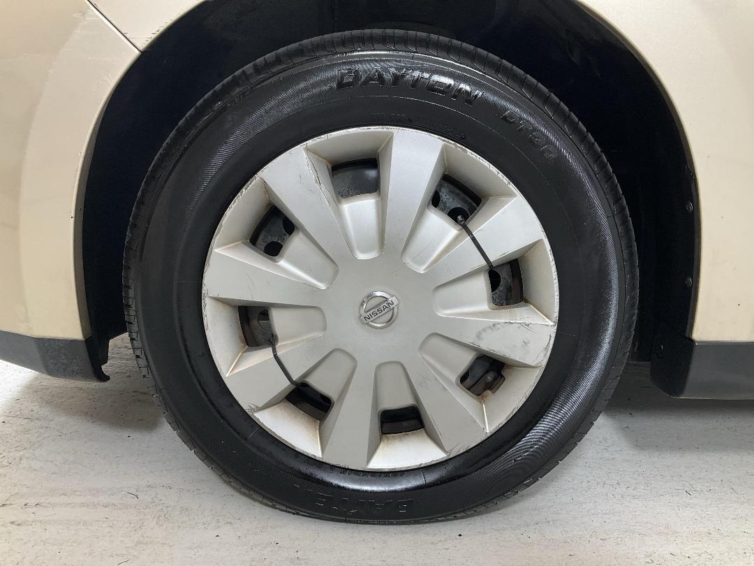 Photo '10' of Nissan Tiida