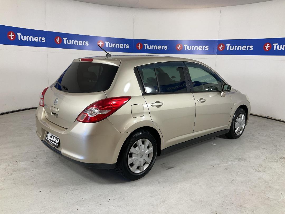 Photo '7' of Nissan Tiida