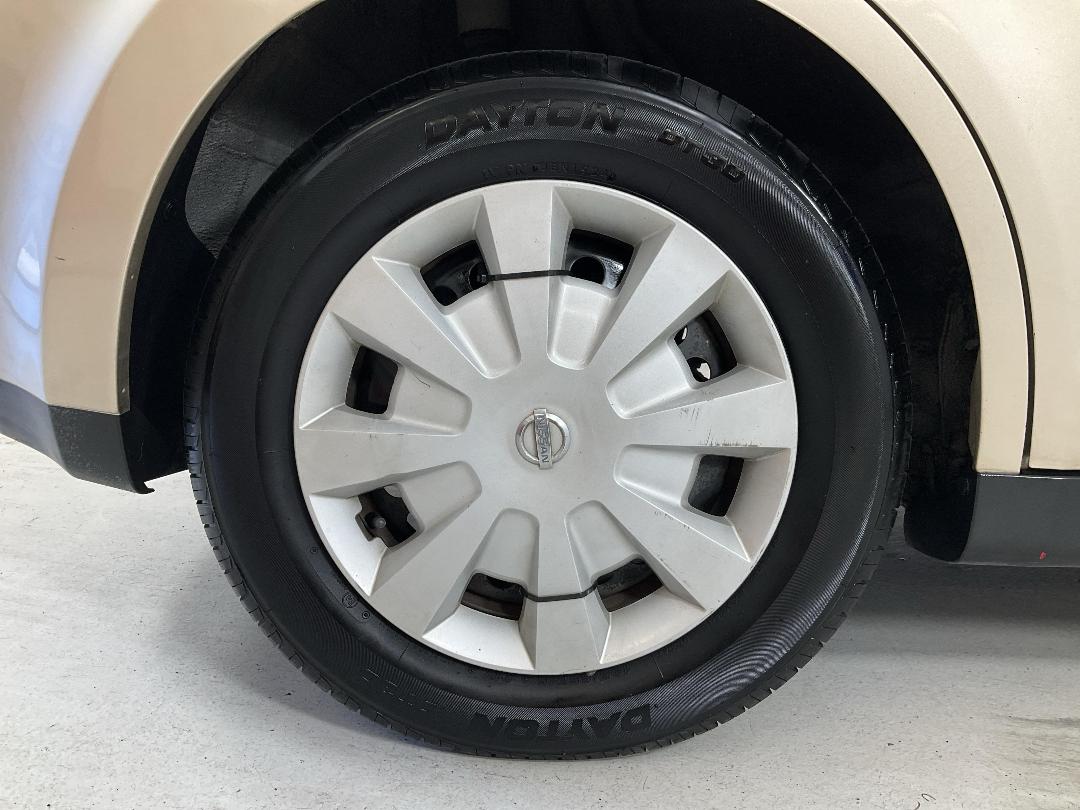 Photo '12' of Nissan Tiida