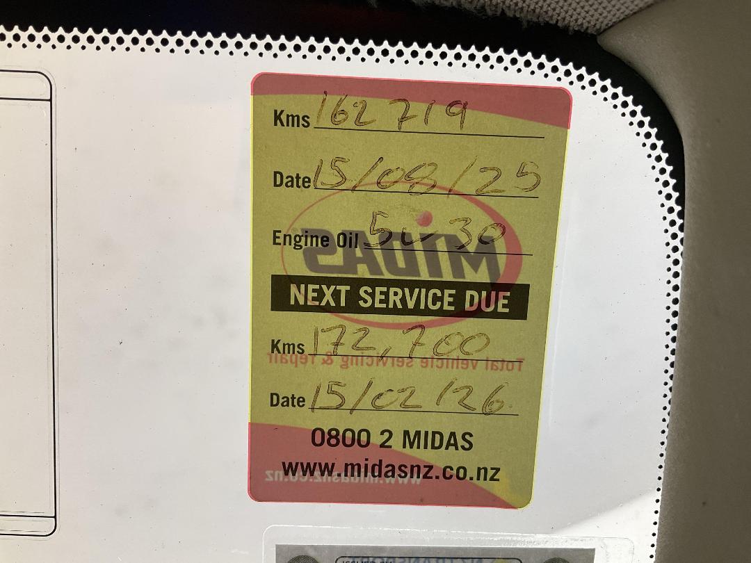 Photo '24' of Nissan Tiida