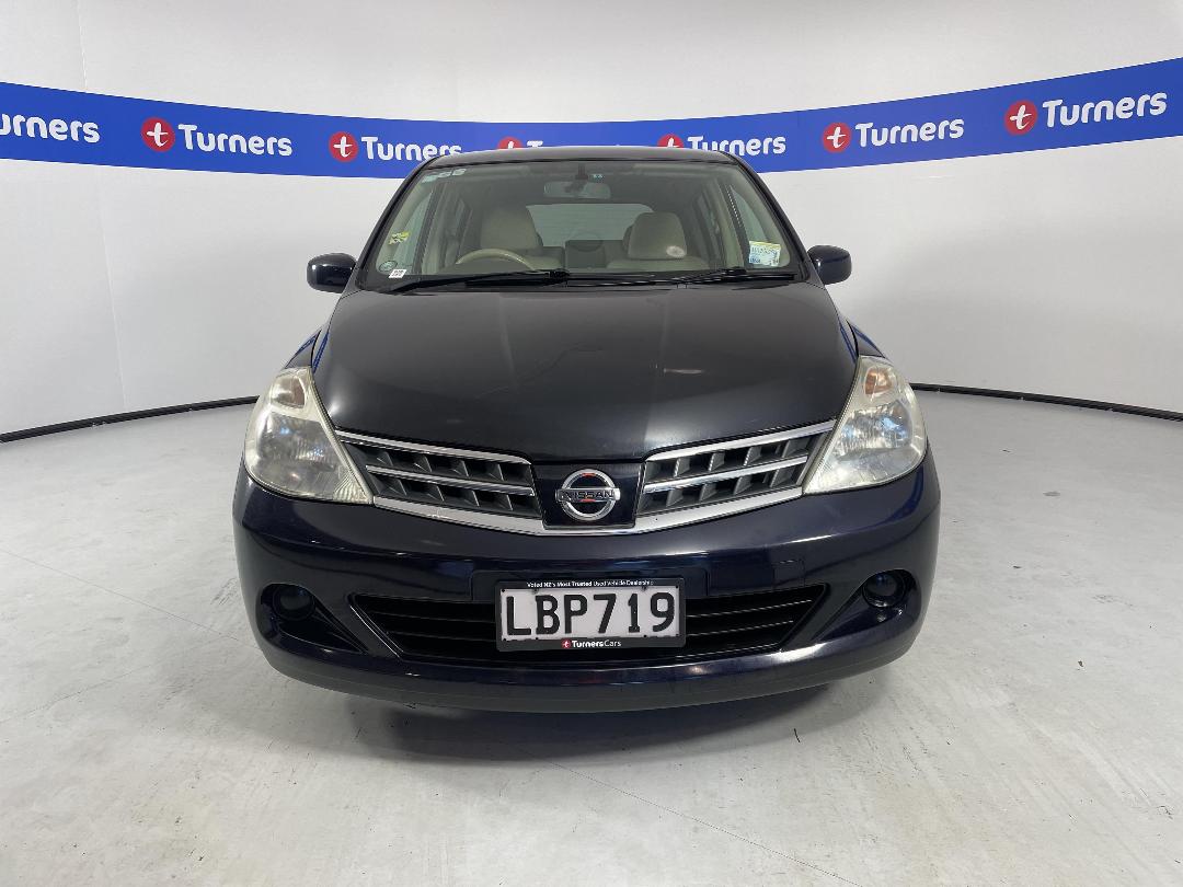 Photo '2' of Nissan Tiida Photo '2' of Nissan Tiida