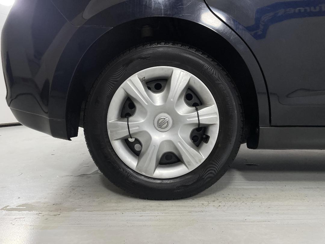 Photo '12' of Nissan Tiida Photo '12' of Nissan Tiida