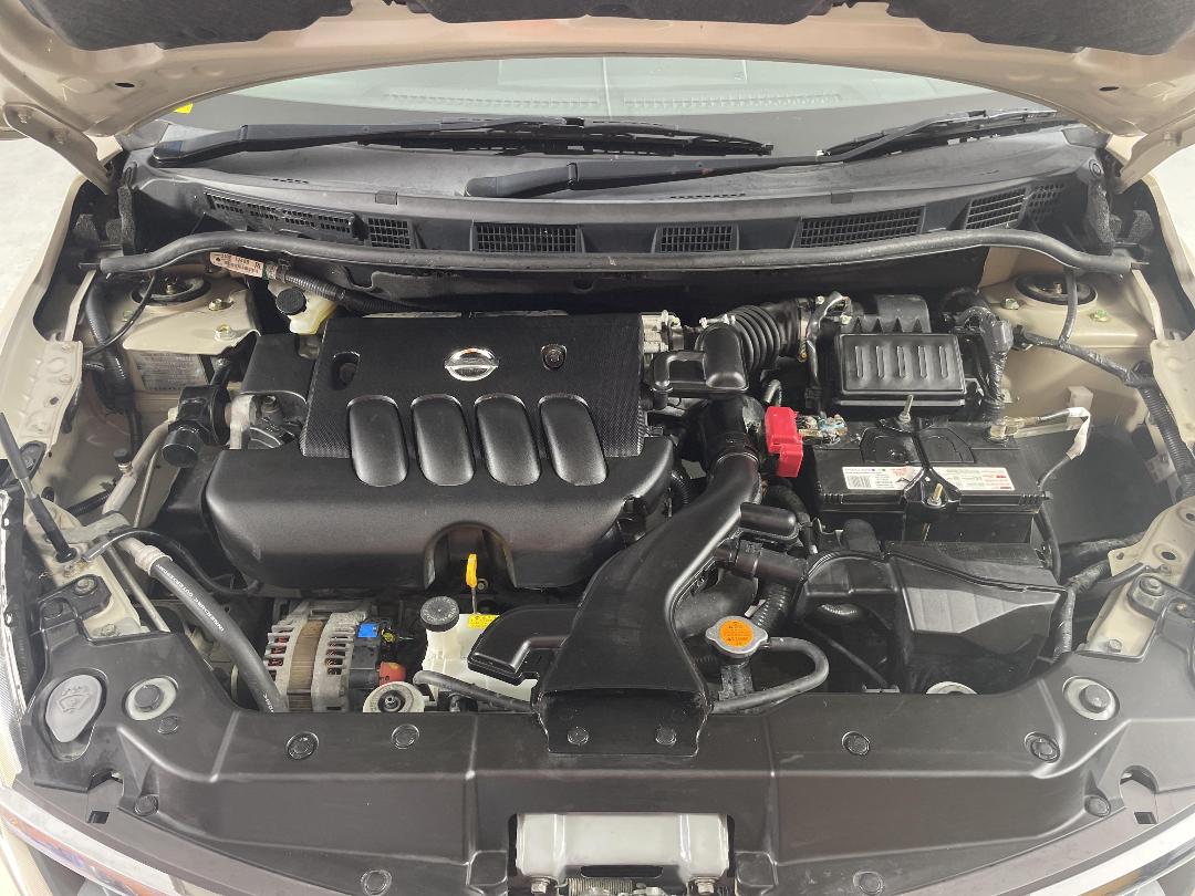 Photo '13' of Nissan Tiida Photo '13' of Nissan Tiida