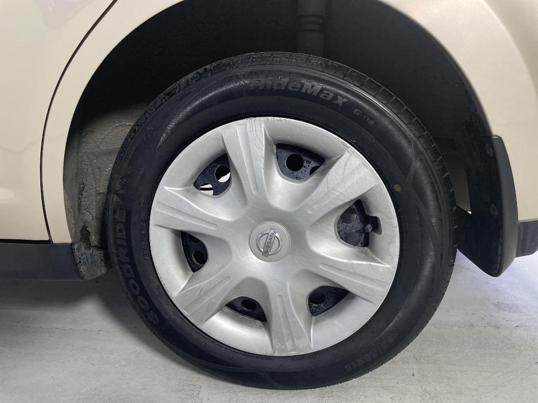 Photo '11' of Nissan Tiida Photo '11' of Nissan Tiida