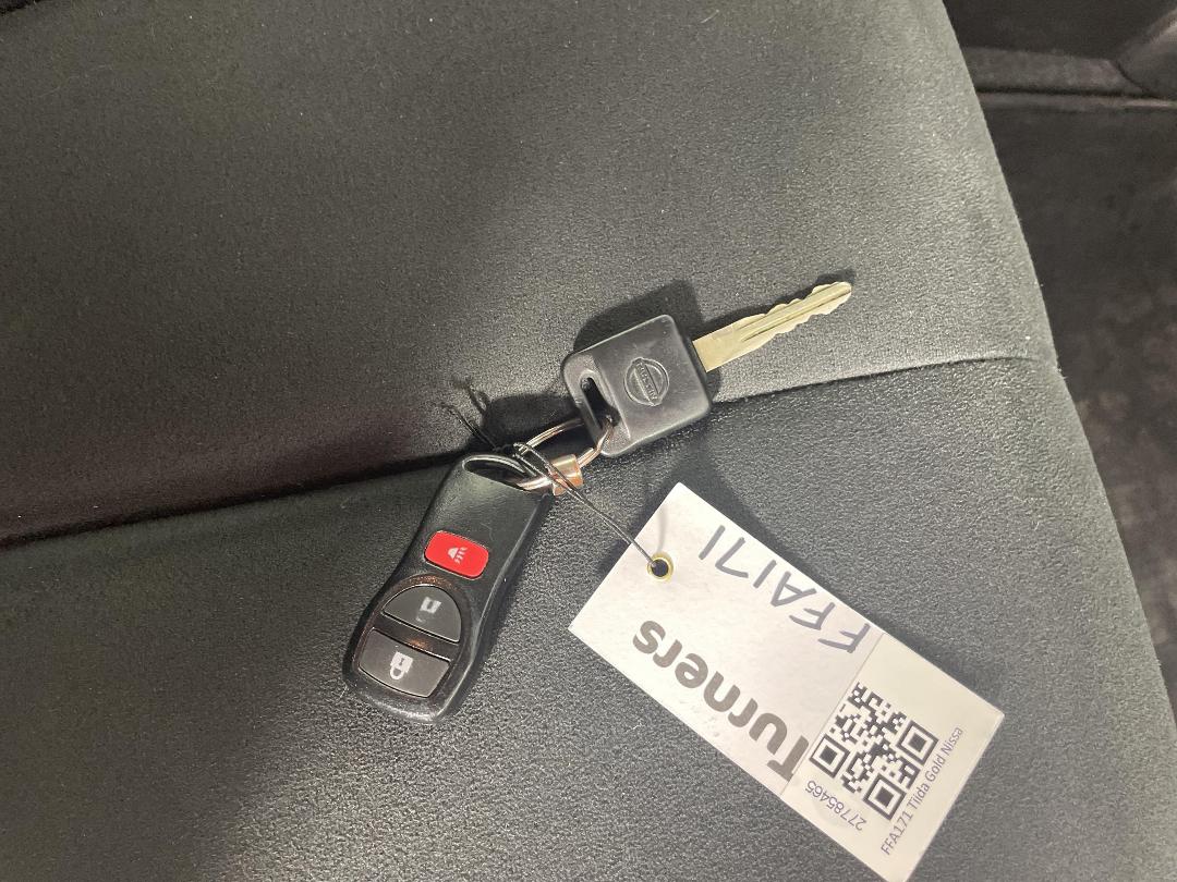 Photo '22' of Nissan Tiida Photo '22' of Nissan Tiida