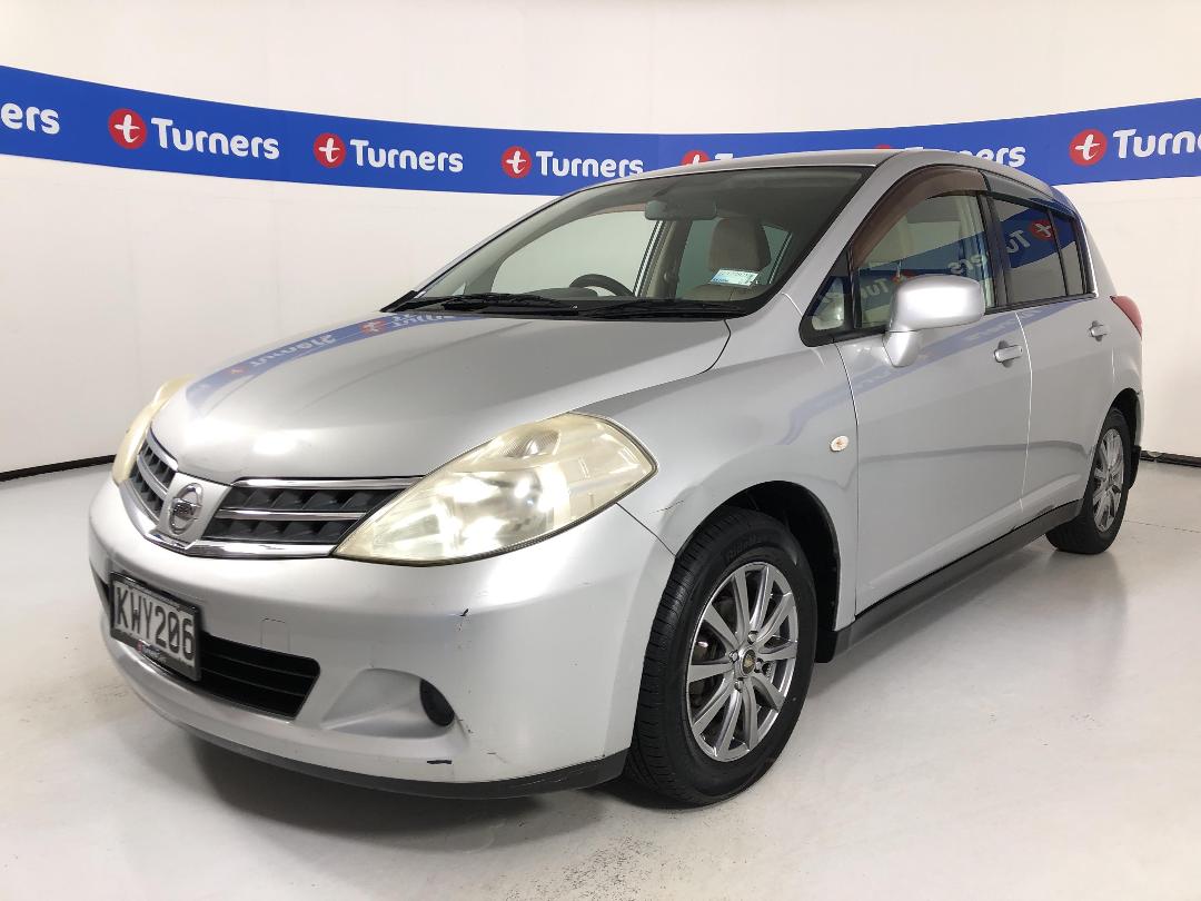 Photo '4' of Nissan Tiida Photo '4' of Nissan Tiida