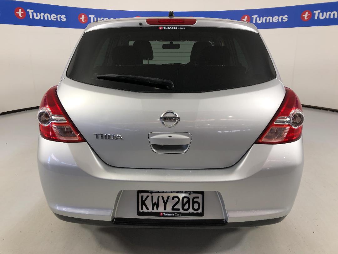 Photo '6' of Nissan Tiida Photo '6' of Nissan Tiida