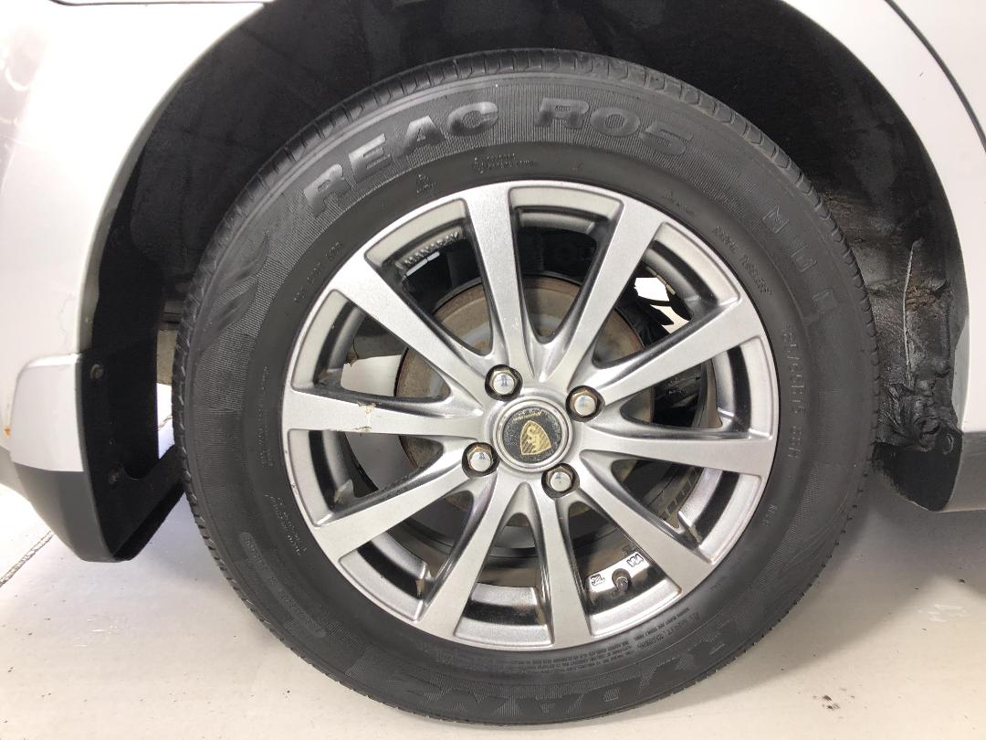 Photo '12' of Nissan Tiida Photo '12' of Nissan Tiida