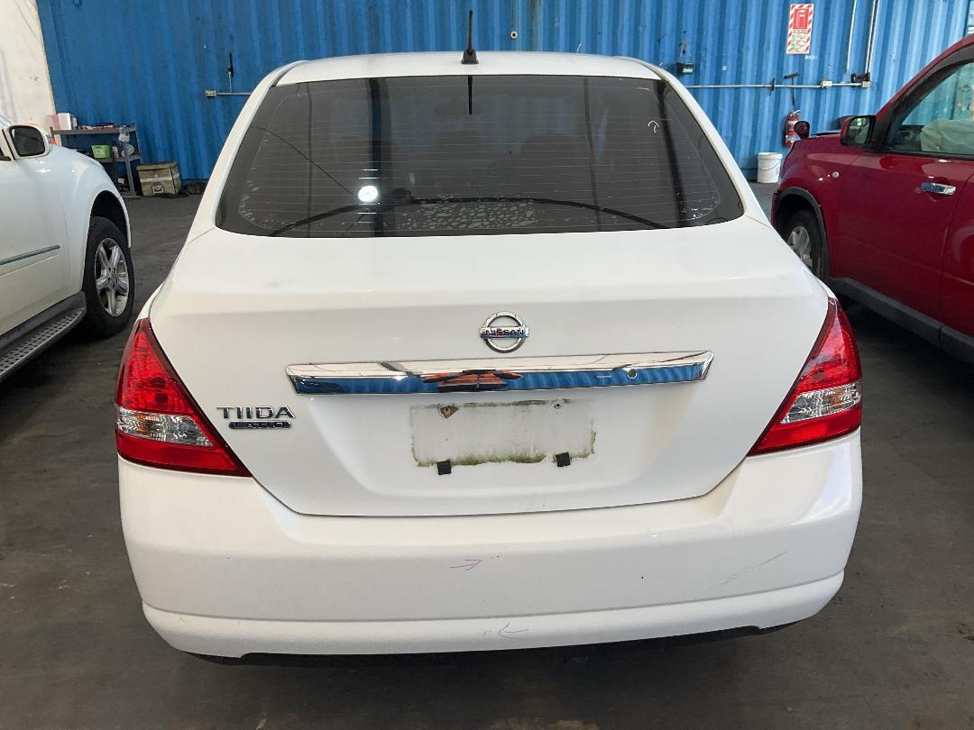 Photo '11' of Nissan Tiida Latio 1500 Photo '11' of Nissan Tiida Latio 1500