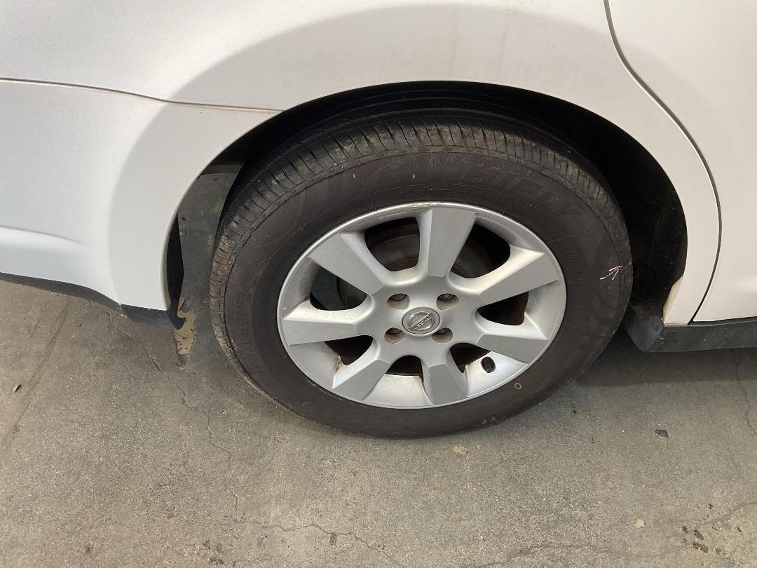 Photo '15' of Nissan Tiida Latio 1500 Photo '15' of Nissan Tiida Latio 1500