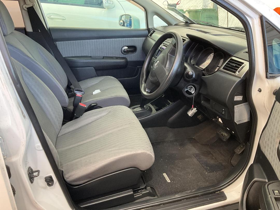 Photo '19' of Nissan Tiida Latio 1500 Photo '19' of Nissan Tiida Latio 1500