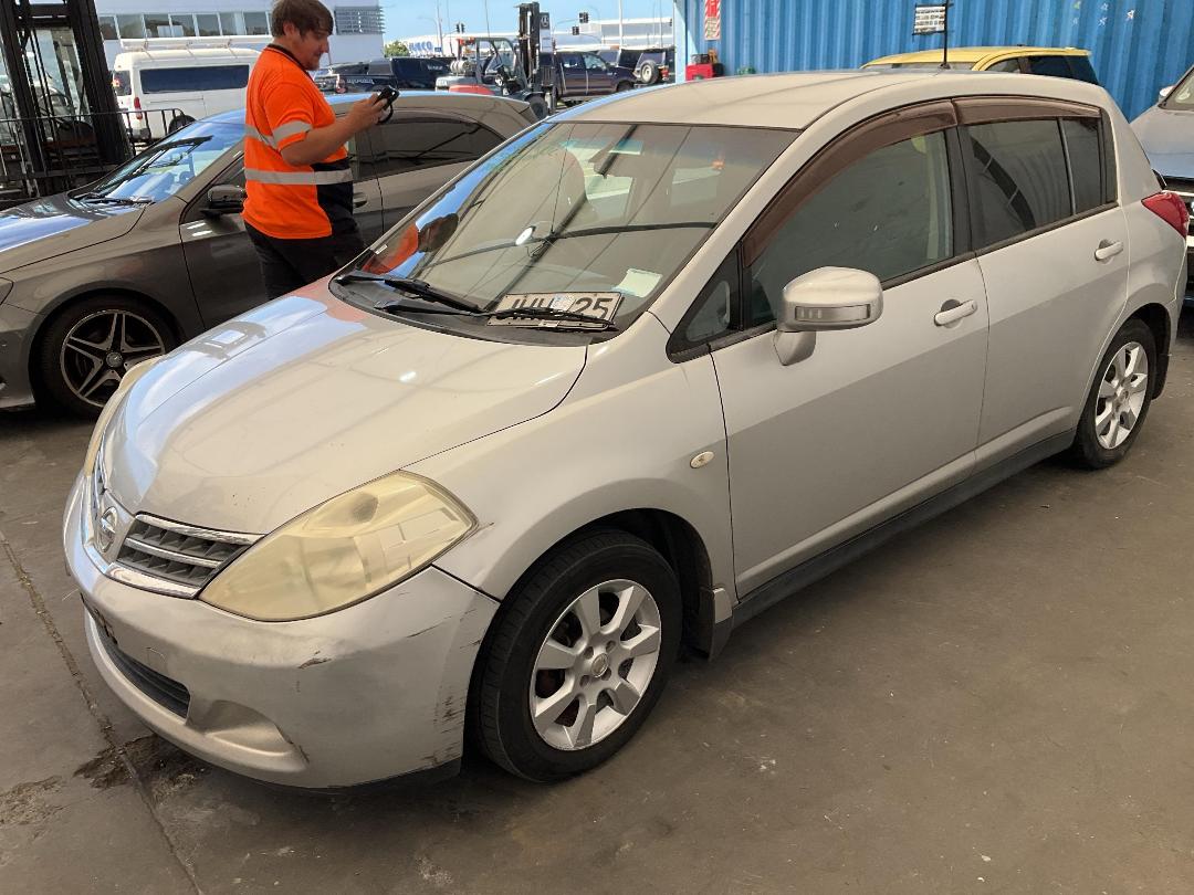 Photo '7' of Nissan Tiida 1500 Photo '7' of Nissan Tiida 1500