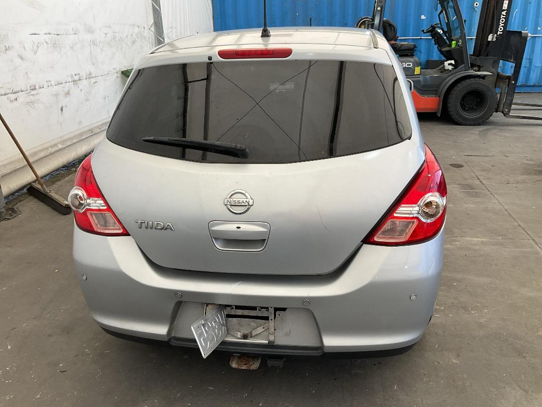 Photo '13' of Nissan Tiida 1500 Photo '13' of Nissan Tiida 1500