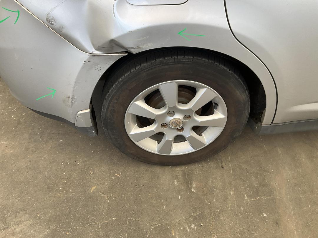 Photo '16' of Nissan Tiida 1500 Photo '16' of Nissan Tiida 1500