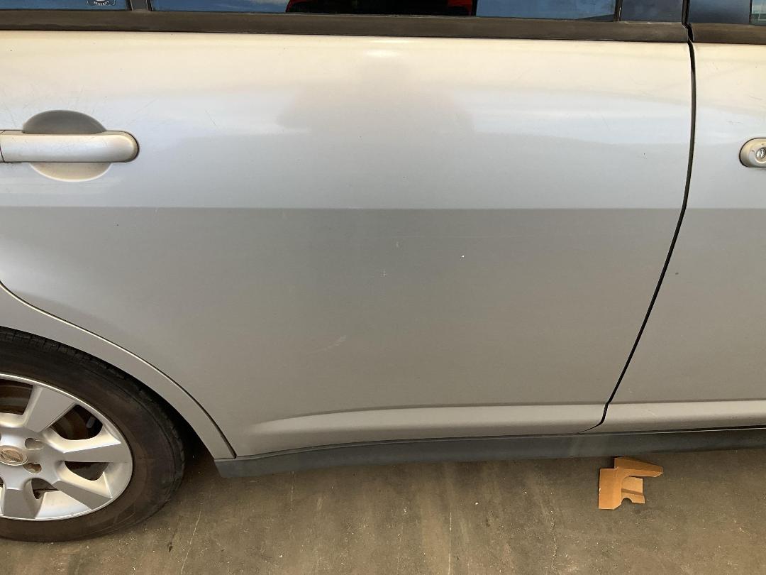 Photo '17' of Nissan Tiida 1500 Photo '17' of Nissan Tiida 1500