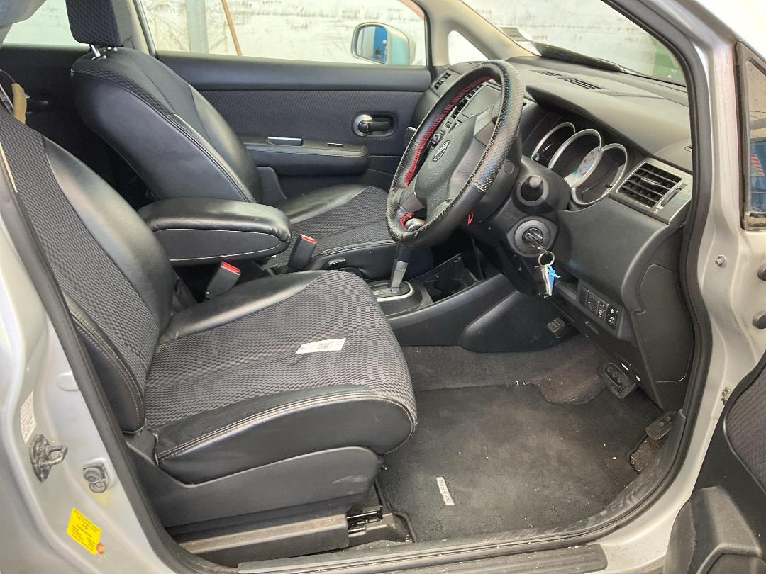 Photo '20' of Nissan Tiida 1500 Photo '20' of Nissan Tiida 1500