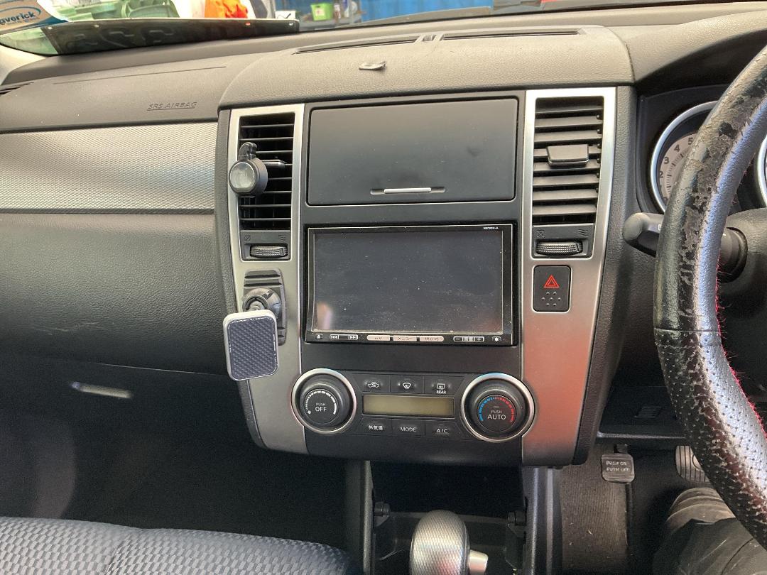 Photo '23' of Nissan Tiida 1500 Photo '23' of Nissan Tiida 1500