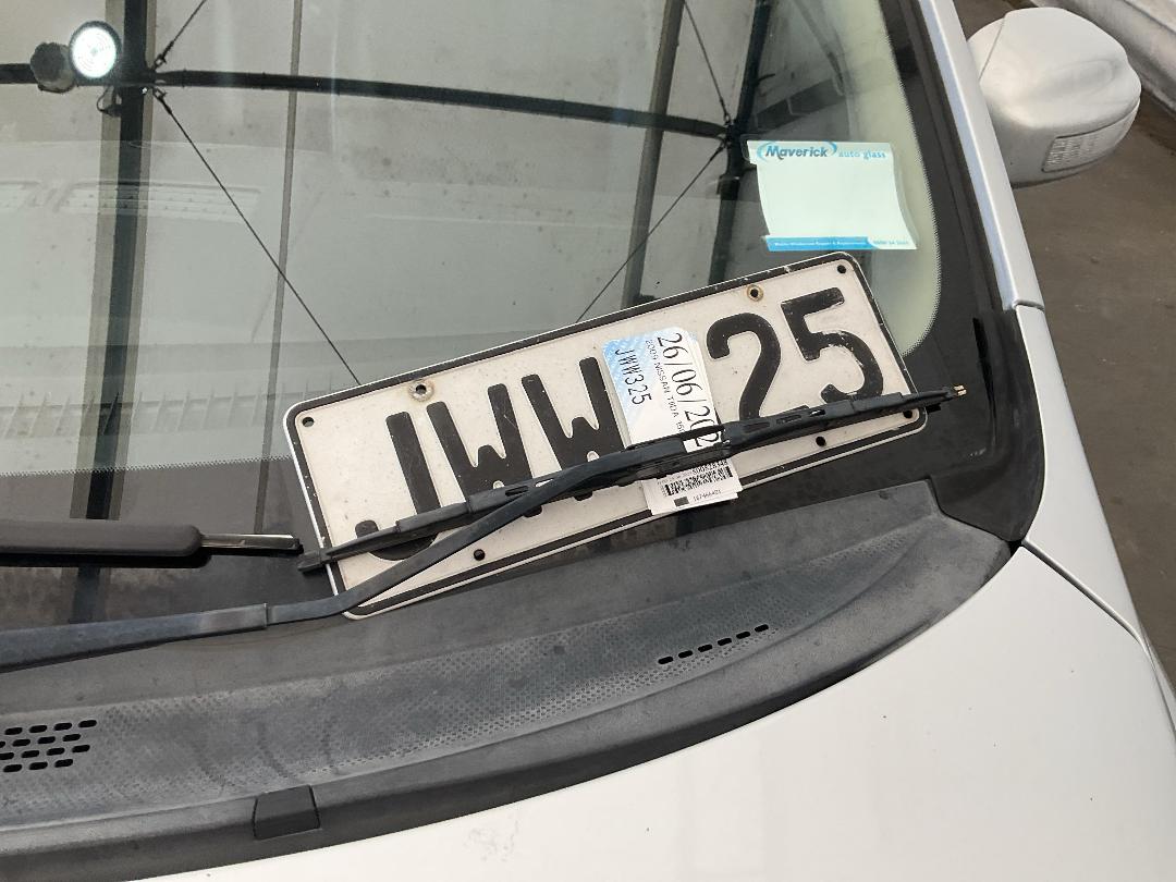 Photo '29' of Nissan Tiida 1500 Photo '29' of Nissan Tiida 1500