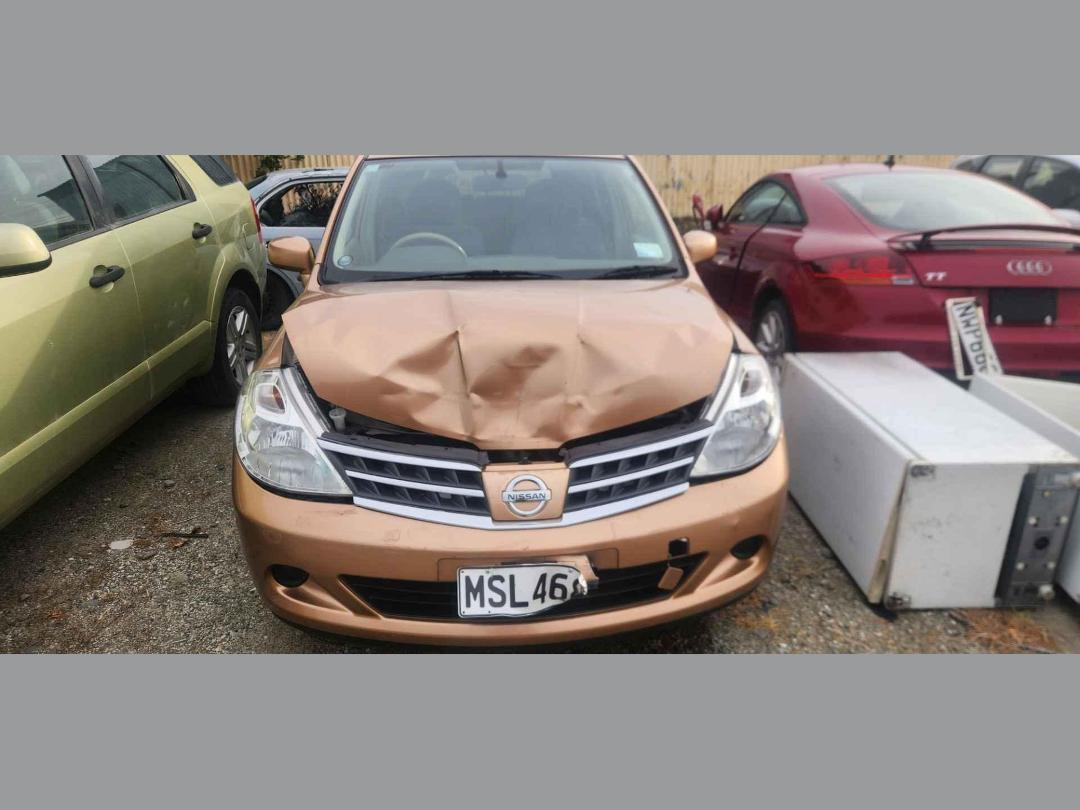 Photo '3' of Nissan Tiida Photo '3' of Nissan Tiida