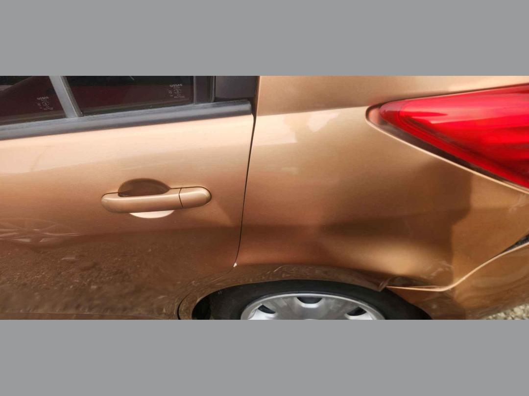 Photo '5' of Nissan Tiida Photo '5' of Nissan Tiida