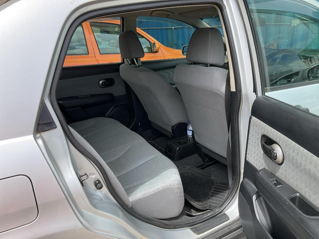 Photo '11' of Nissan Tiida Latio