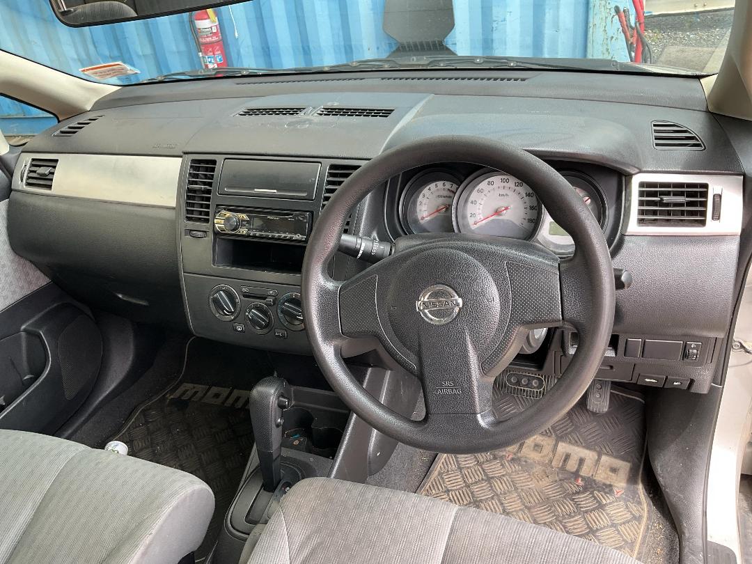 Photo '9' of Nissan Tiida Latio