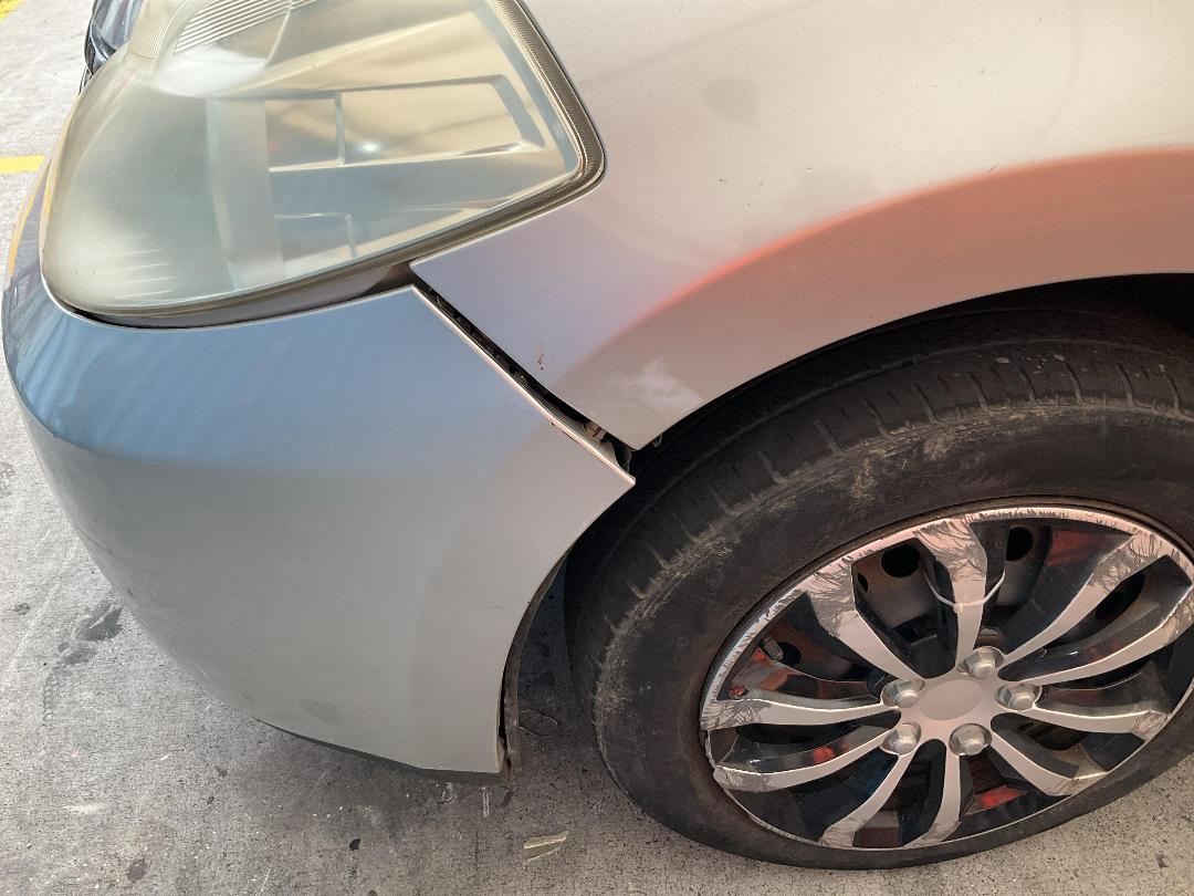 Photo '20' of Nissan Tiida Latio