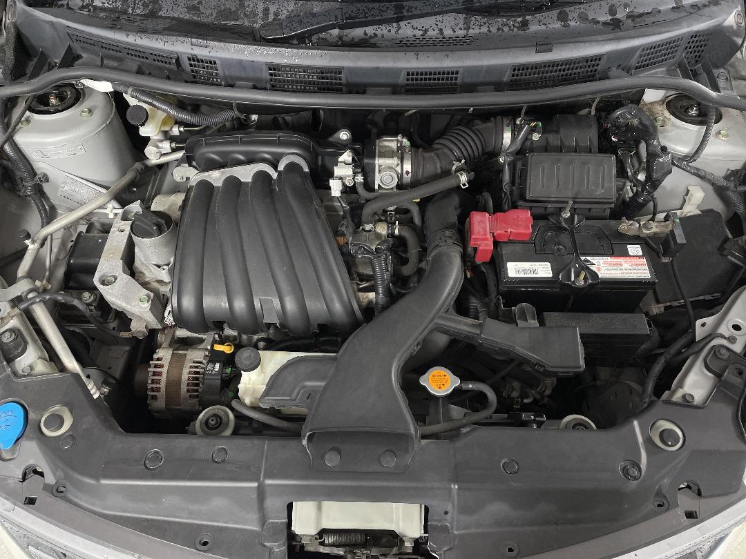 Photo '13' of Nissan Tiida Photo '13' of Nissan Tiida