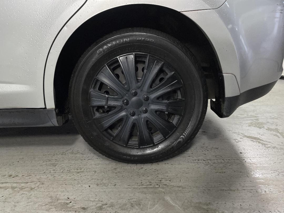 Photo '11' of Nissan Tiida Photo '11' of Nissan Tiida