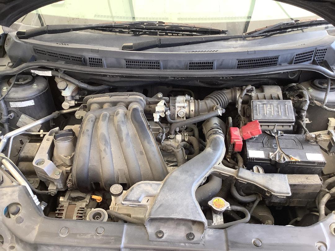 Photo '9' of Nissan Tiida