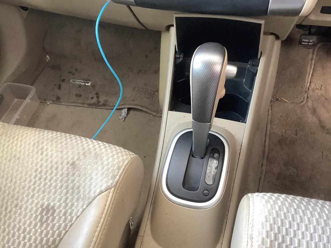 Photo '14' of Nissan Tiida