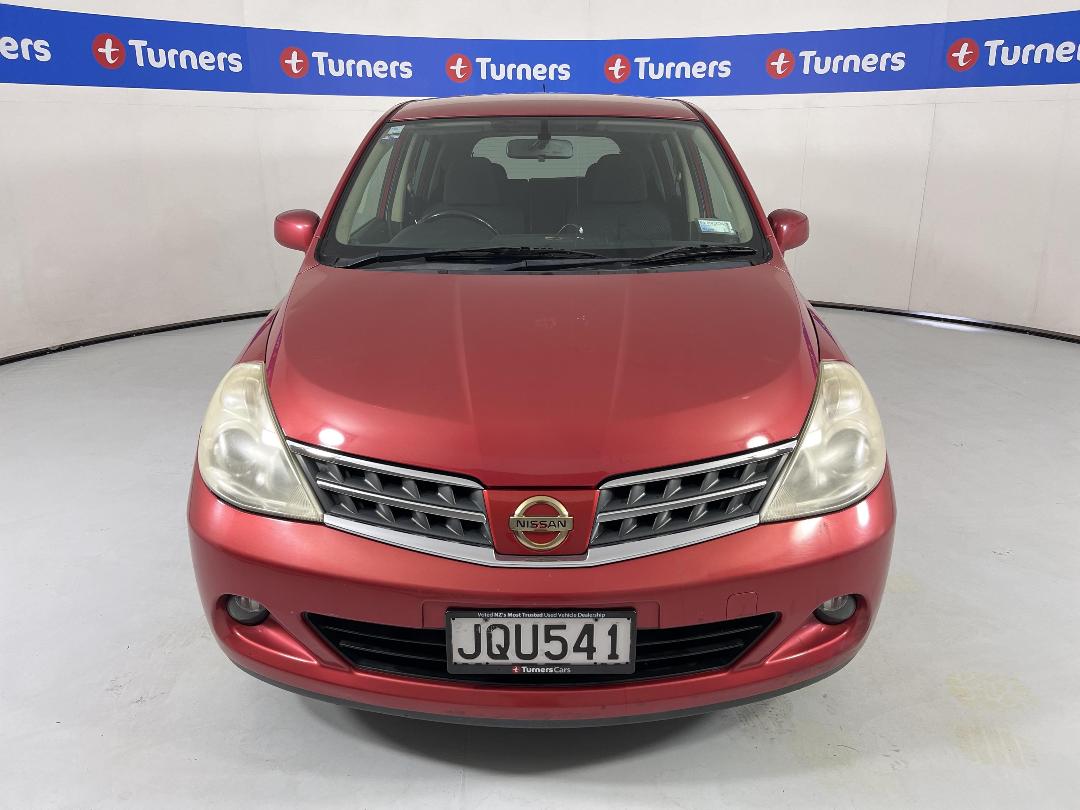 Photo '2' of Nissan Tiida Photo '2' of Nissan Tiida