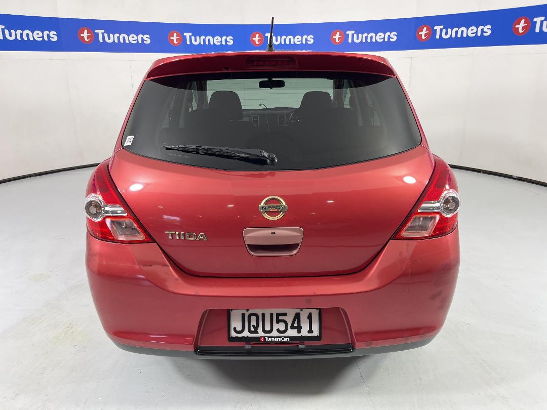 Photo '6' of Nissan Tiida Photo '6' of Nissan Tiida