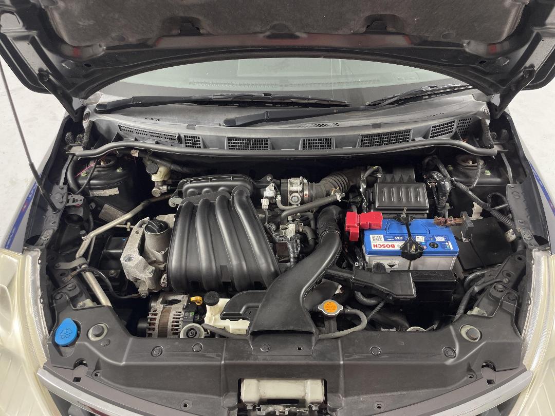 Photo '6' of Nissan Tiida Photo '6' of Nissan Tiida