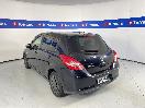 Thumbnail '10' of Nissan Tiida
