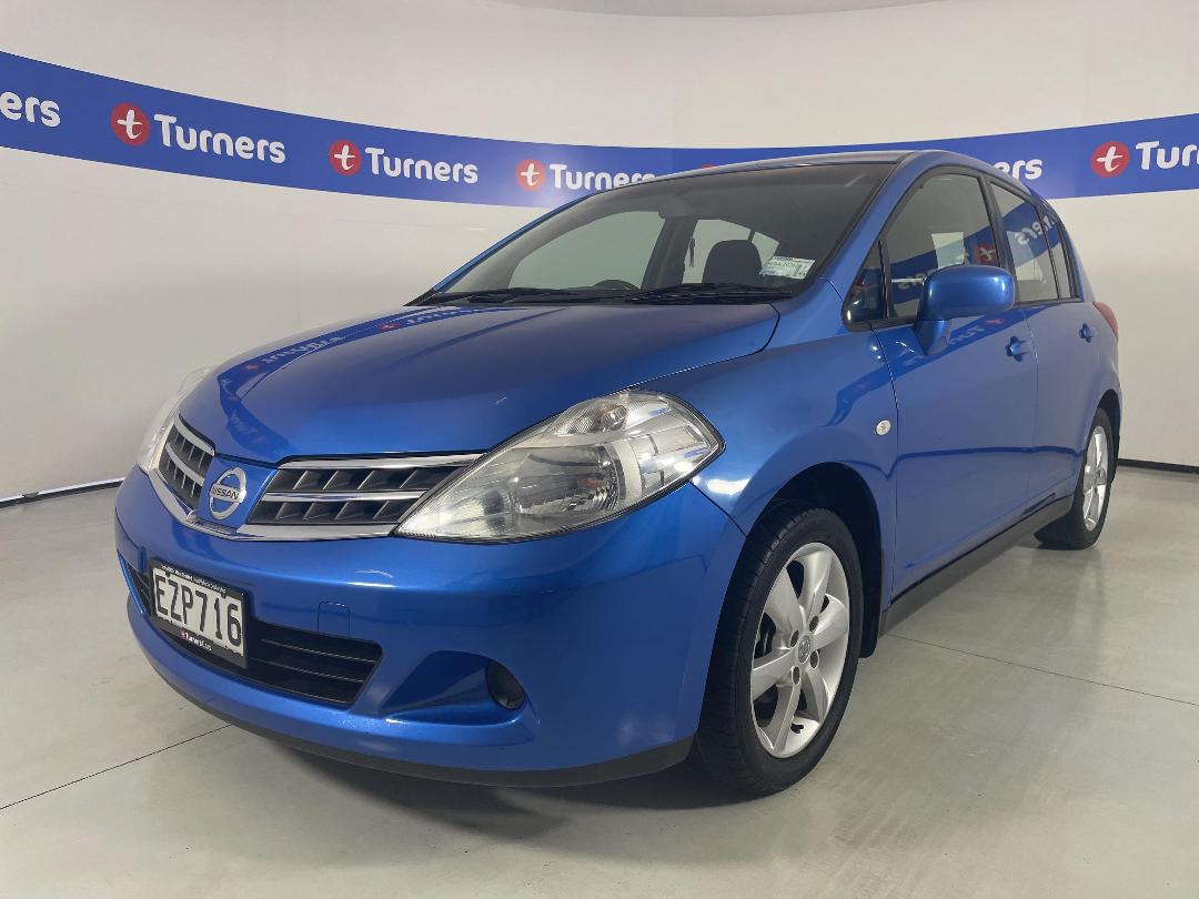 Photo '4' of Nissan Tiida