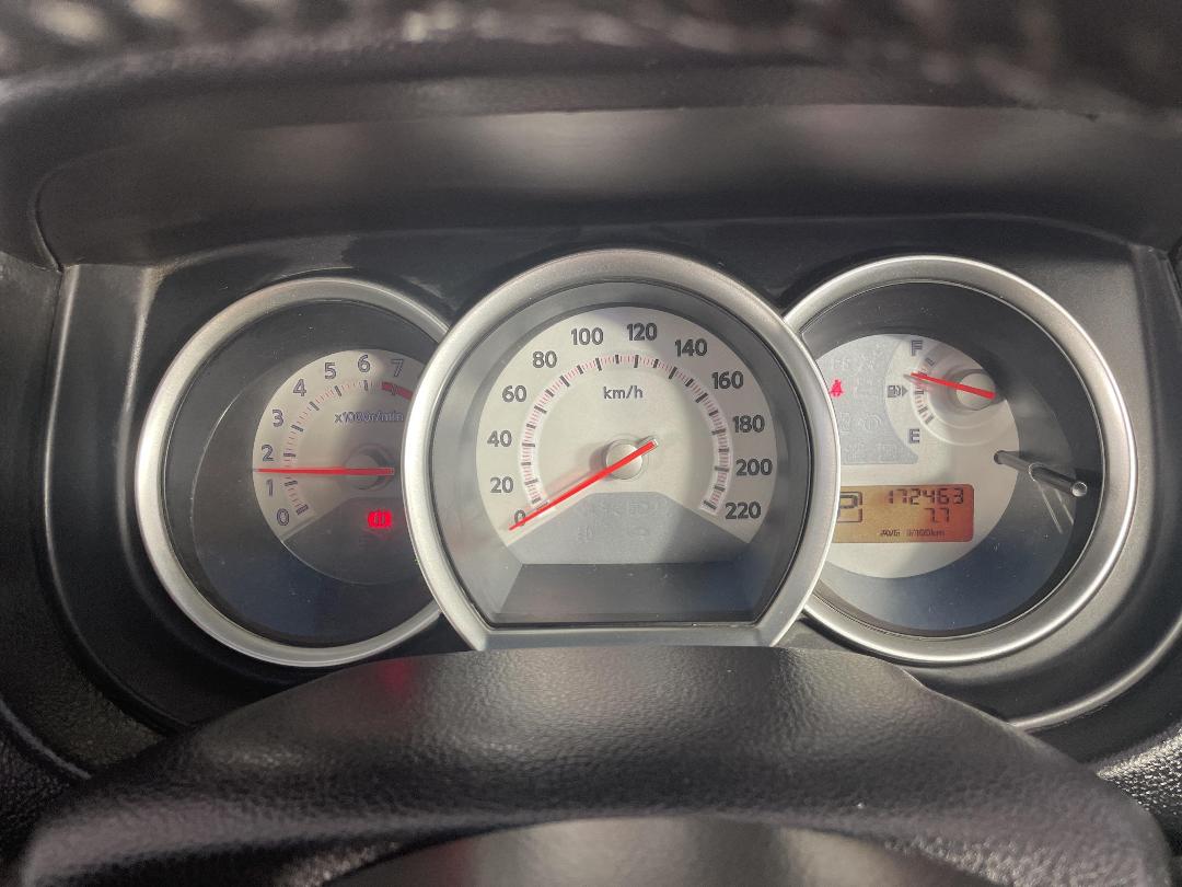 Photo '21' of Nissan Tiida