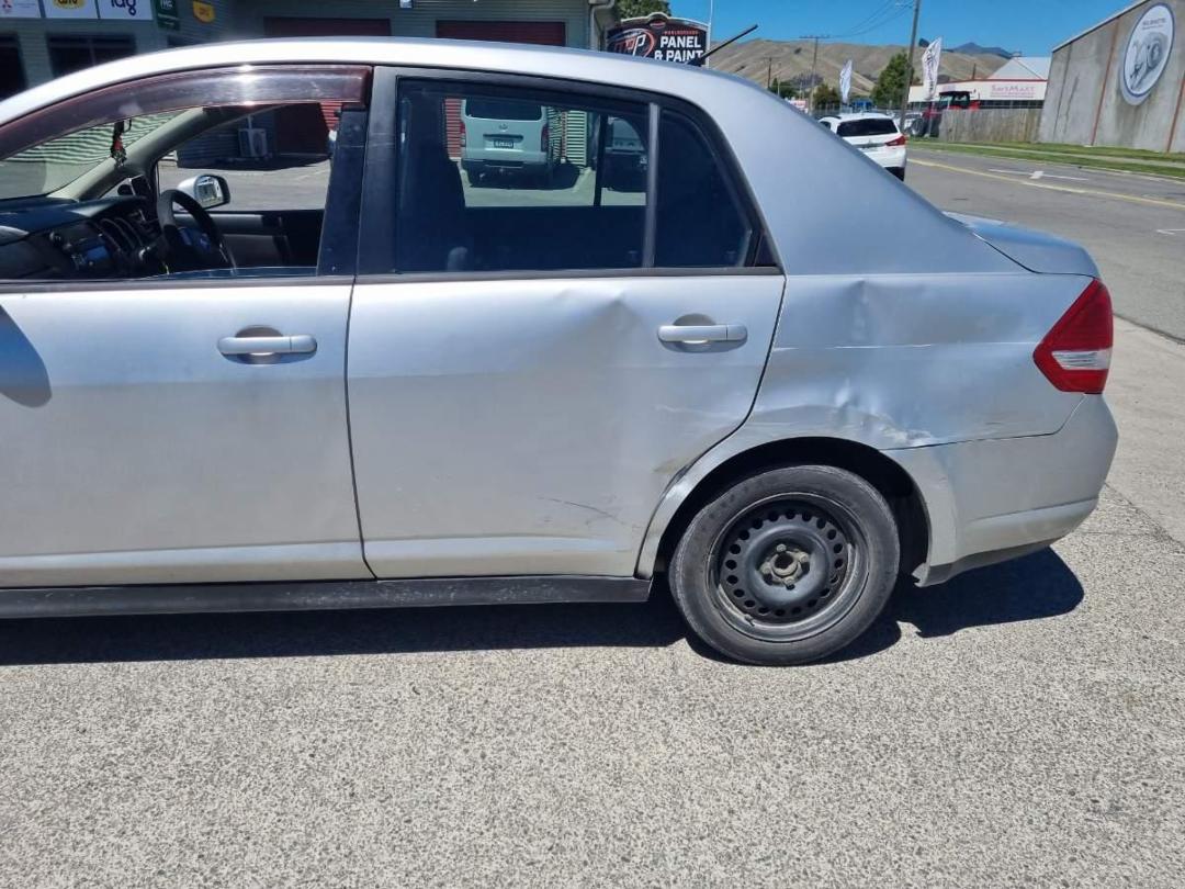 Photo '2' of Nissan Tiida Latio Photo '2' of Nissan Tiida Latio