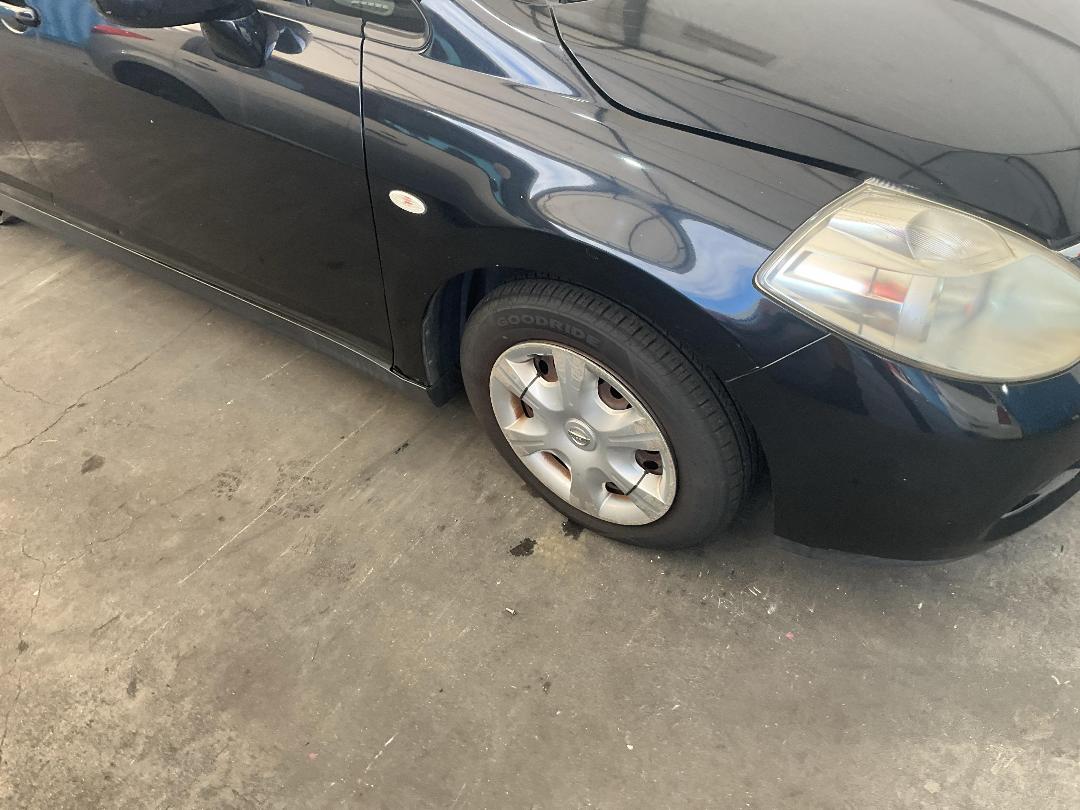 Photo '2' of Nissan Tiida