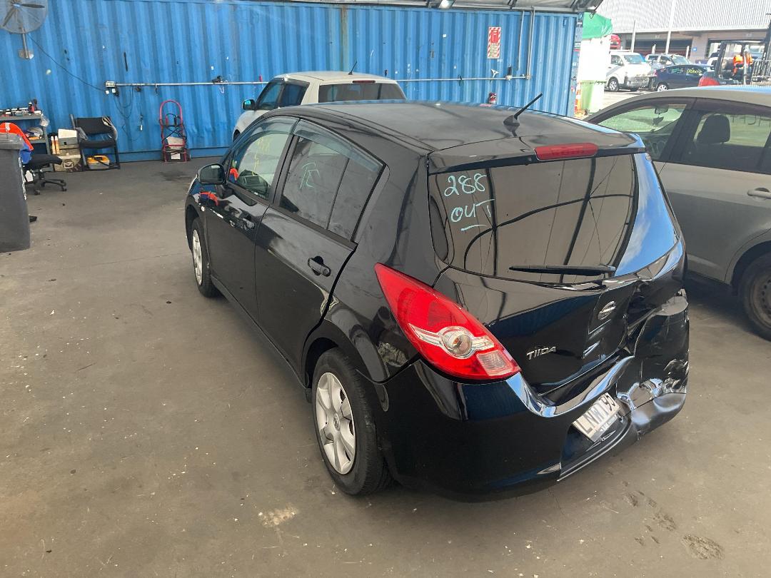 Photo '9' of Nissan Tiida