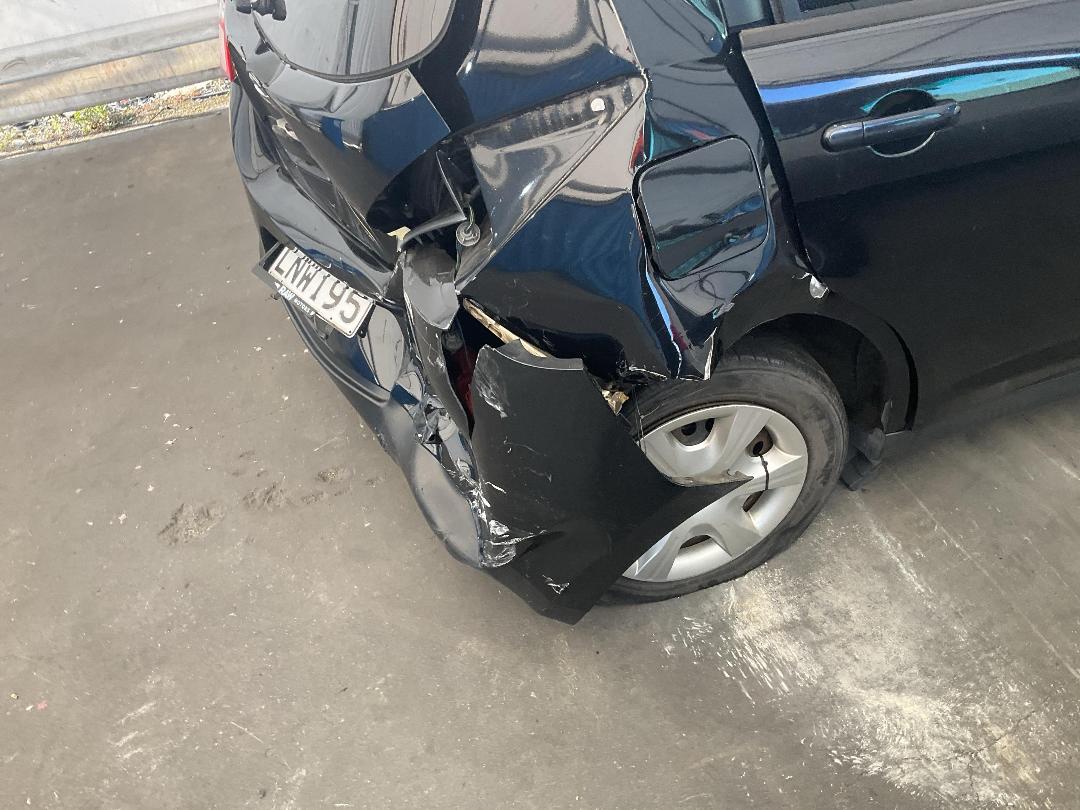 Photo '13' of Nissan Tiida