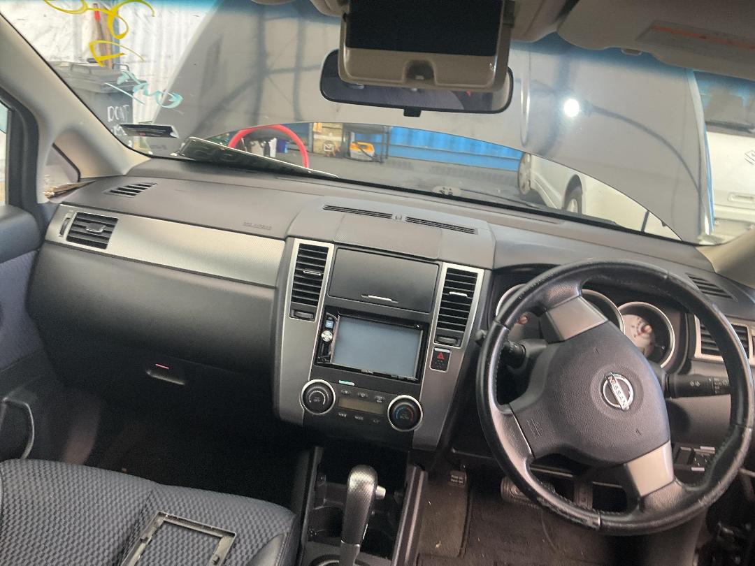 Photo '20' of Nissan Tiida