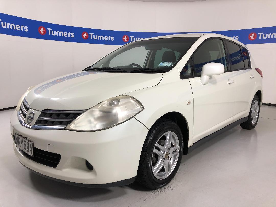 Photo '4' of Nissan Tiida