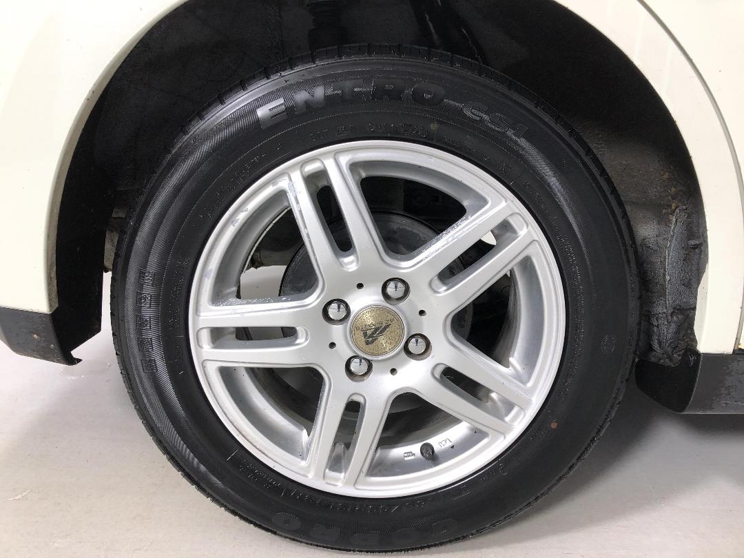 Photo '12' of Nissan Tiida