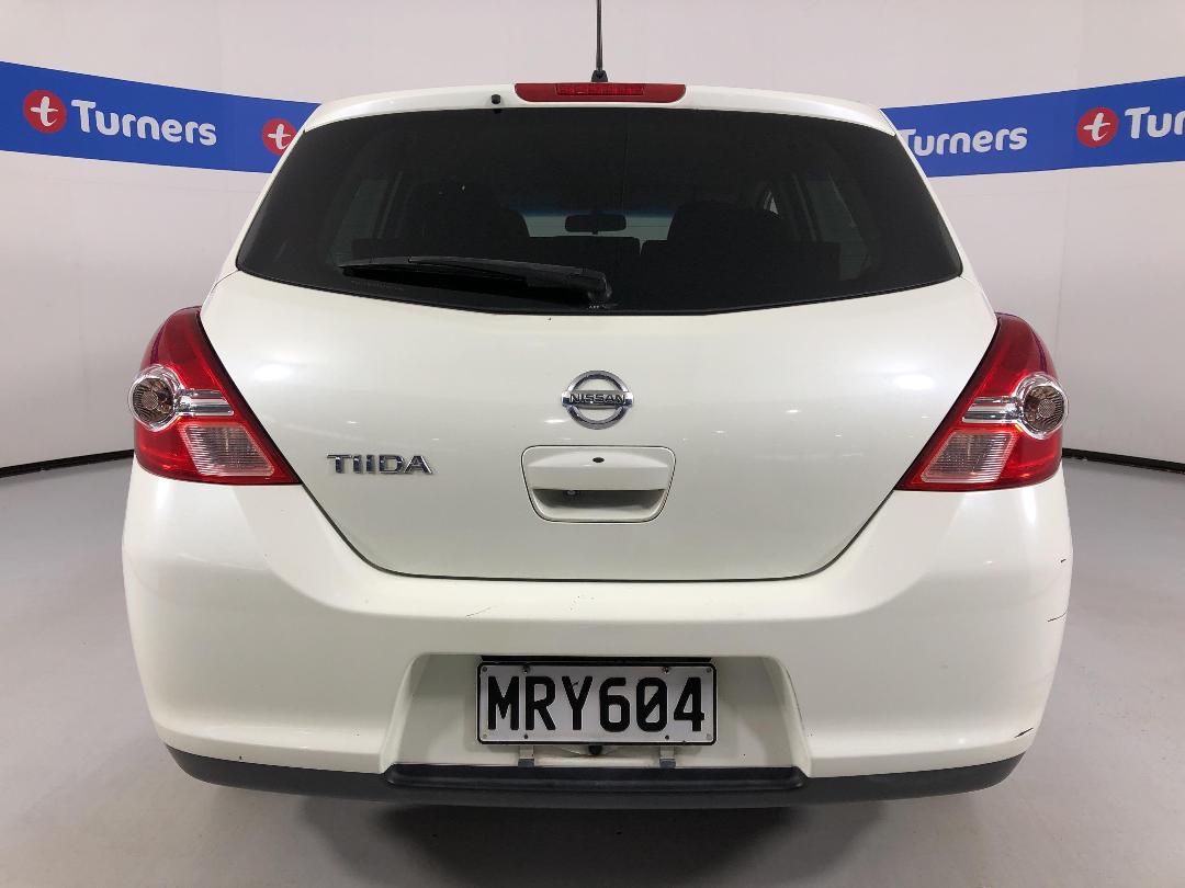 Photo '6' of Nissan Tiida