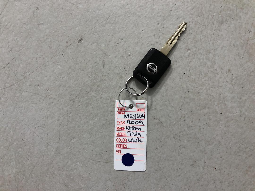 Photo '22' of Nissan Tiida